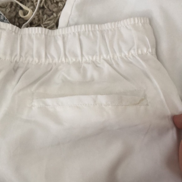 White PUMA activity pants & small zippers each leg, light and comfortable, US M - Picture 7 of 14